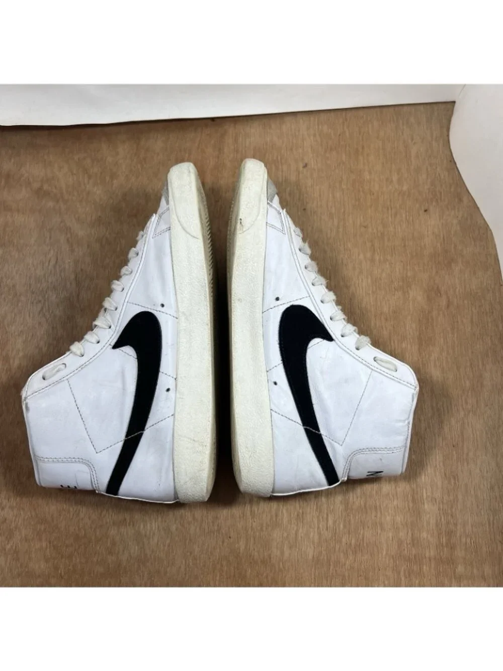 Nike Blazer Mid 77 Men Size 8 BQ6806-100 White Basketball Shoes Sneakers